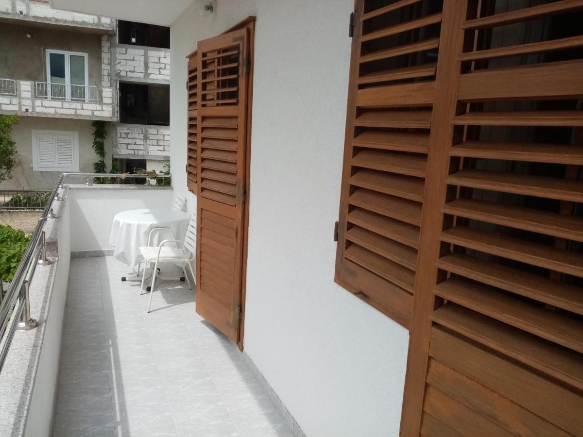 Apartments Iva Baška Voda Exteriér fotografie