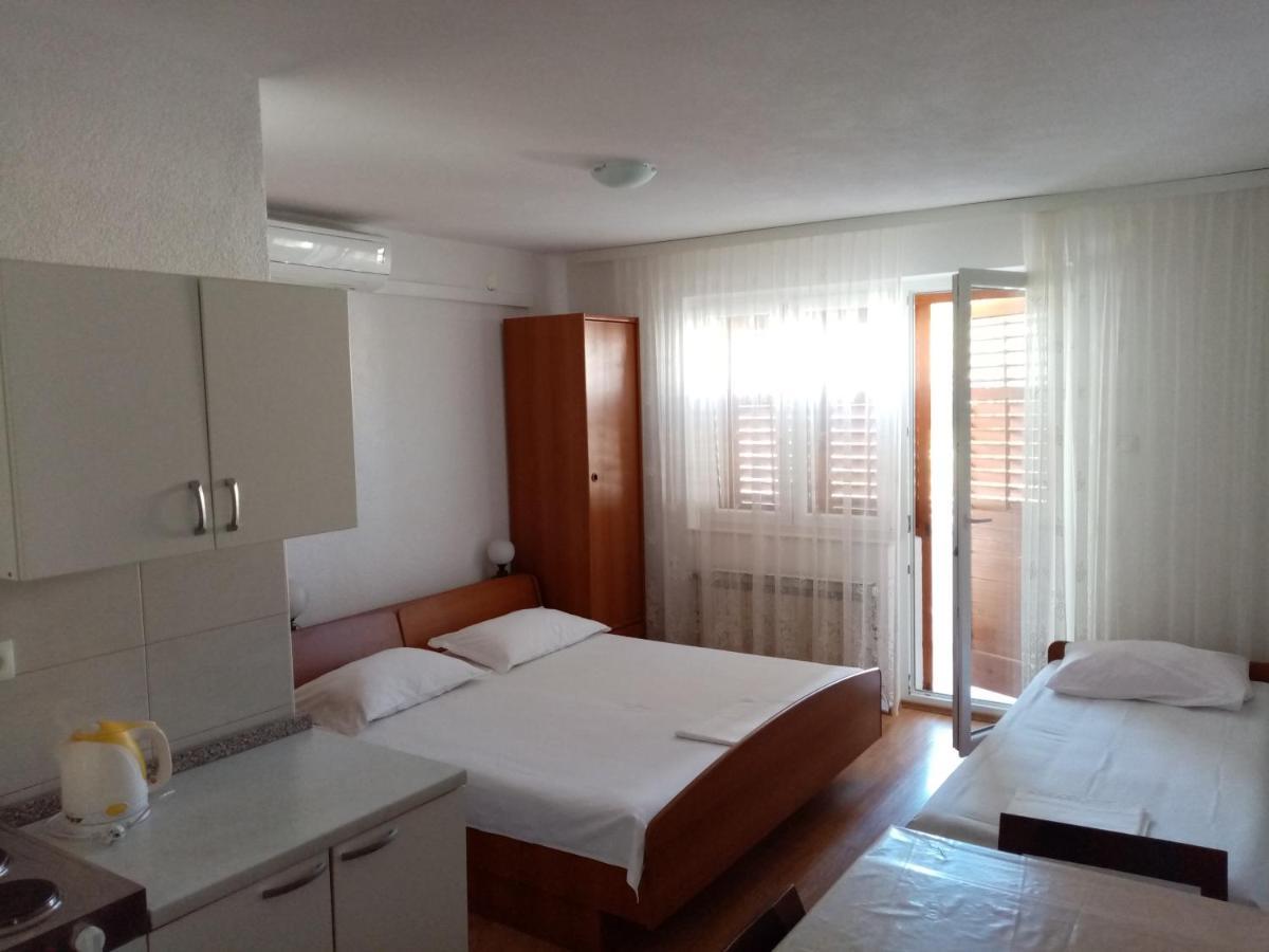 Apartments Iva Baška Voda Exteriér fotografie